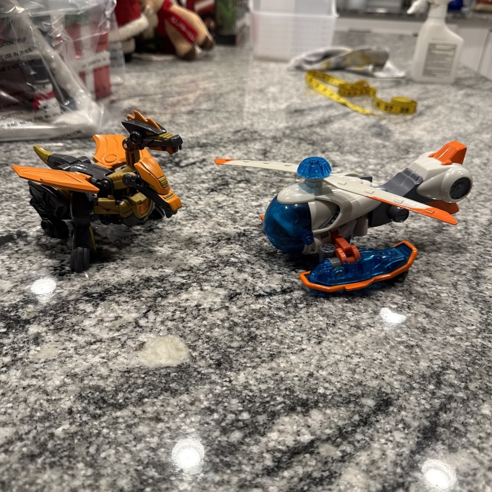 Transformer DinoBot Predaking and‎  Rescue Bot Rescan Blades Flight Bot Figure